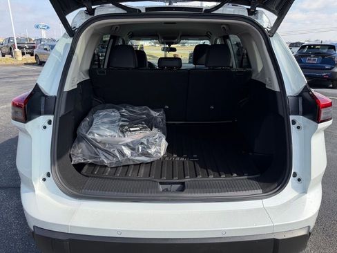 New 2026 Nissan Rogue Rock Creek image 33