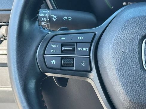 Used 2025 Honda CR-V Sport image 23