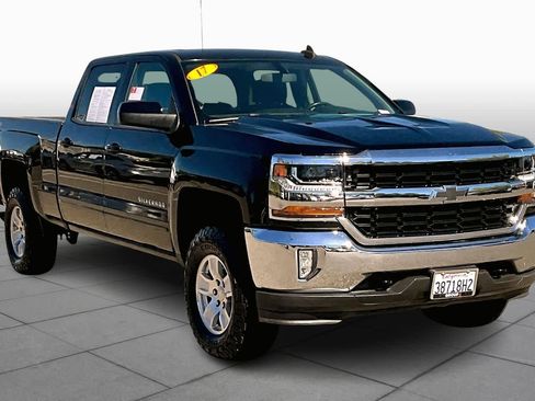 Used 2017 Chevrolet Silverado 1500 LT w/ All Star Edition image 2