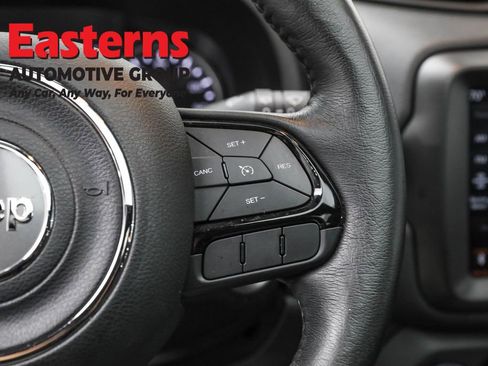 Used 2022 Jeep Renegade Altitude w/ Sun/Sound Group image 16