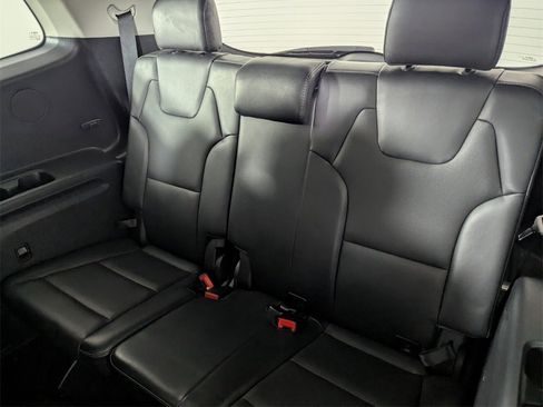 Used 2024 Kia Telluride S w/ S Sunroof Package image 18