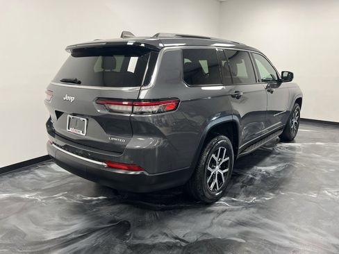 Used 2024 Jeep Grand Cherokee L Limited image 21