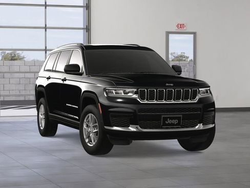 New 2024 Jeep Grand Cherokee L Laredo image 8