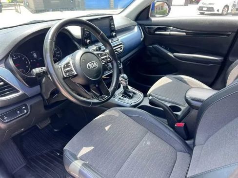 Used 2021 Kia Seltos S FWD image 12