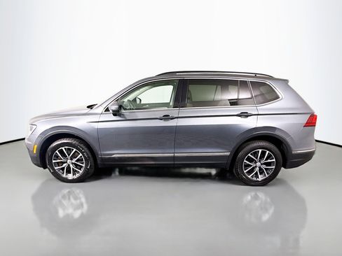 Used 2020 Volkswagen Tiguan SE image 6