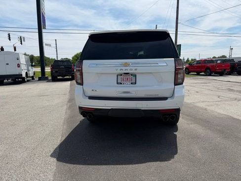 Used 2023 Chevrolet Tahoe Premier AWD/4WD image 18