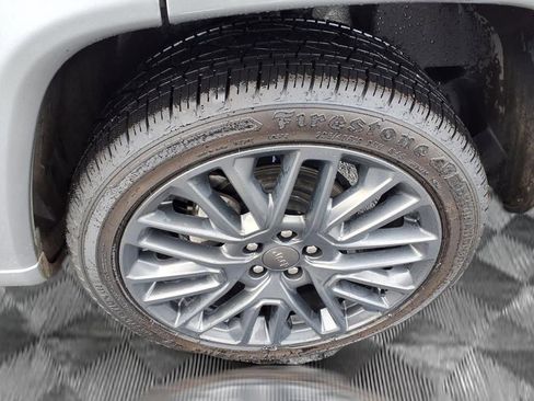 Used 2023 Jeep Compass Limited image 18