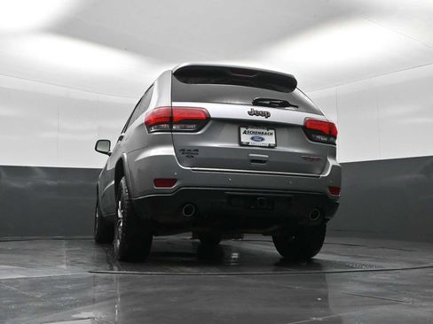 Used 2020 Jeep Grand Cherokee Trailhawk image 30