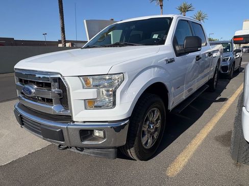 Used 2017 Ford F150 XLT w/ Equipment Group 301A Mid AWD/4WD image 2