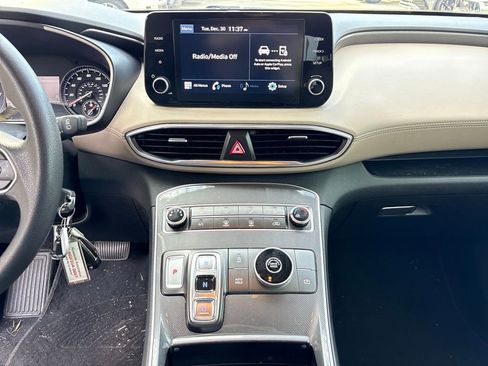 Used 2023 Hyundai Santa Fe SE image 22