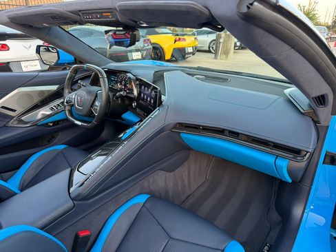 Used 2023 Chevrolet Corvette Z06 w/ Chrome Exterior Badge Package RWD image 31