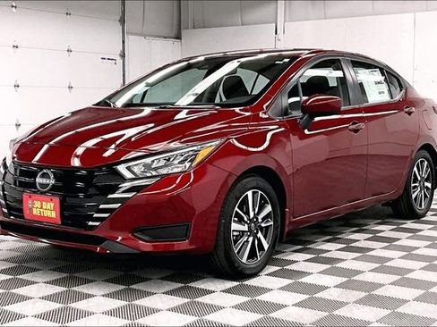 New 2025 Nissan Versa SV w/ Trunk Package FWD image 2
