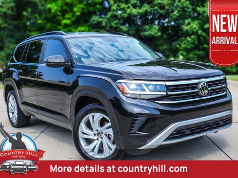 Used 2023 Volkswagen Atlas SE FWD image 1
