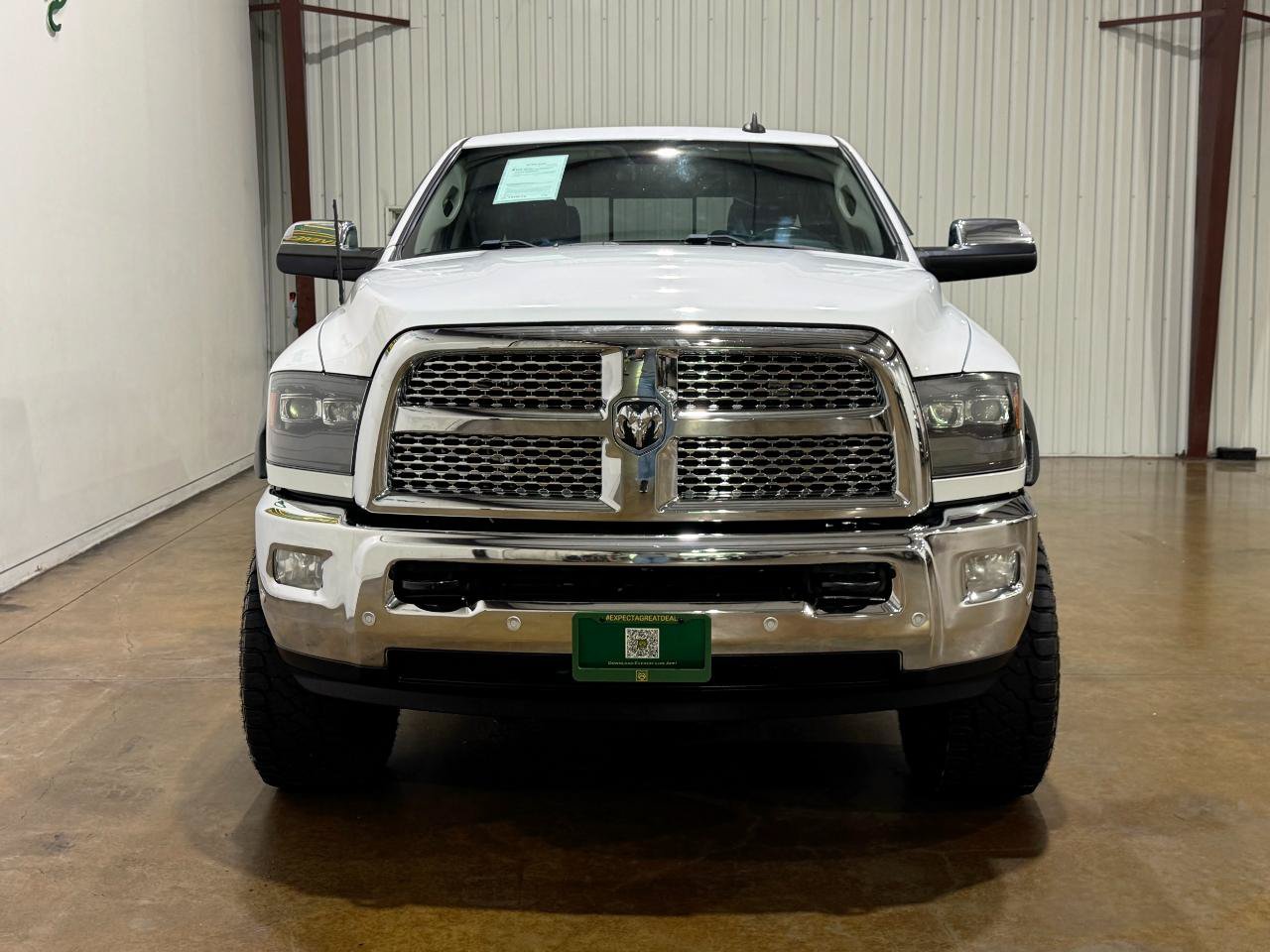 Used 2018 RAM 2500 Laramie w/ Convenience Group AWD/4WD image 2