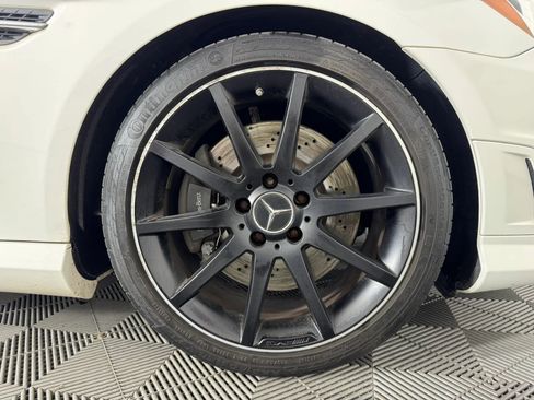 Used 2015 Mercedes-Benz SLK 250 image 45