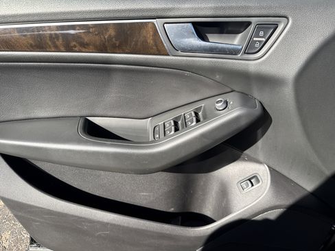 Used 2014 Audi Q5 2.0T Premium w/ Lighting Package image 9