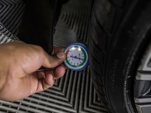 Used 2021 BMW 330i Sedan w/ M Sport Package image 45