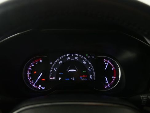 Used 2019 Toyota RAV4 Limited image 21