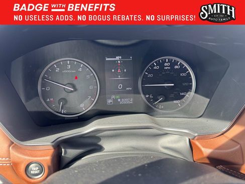Used 2023 Subaru Outback Touring XT AWD/4WD image 11