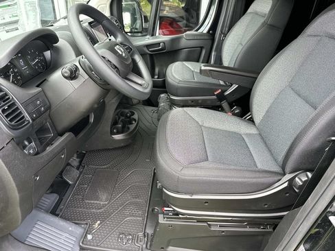 New 2026 RAM ProMaster 3500 w/ Convenience Group FWD image 10