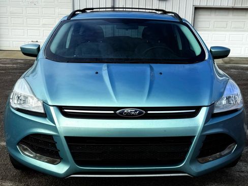 Used 2013 Ford Escape SE image 2