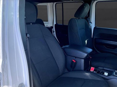 Used 2020 Jeep Wrangler Unlimited Sport S image 7