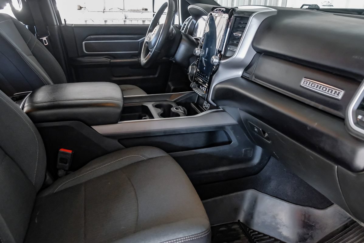 Used 2024 RAM 2500 Big Horn w/ Night Edition AWD/4WD image 13