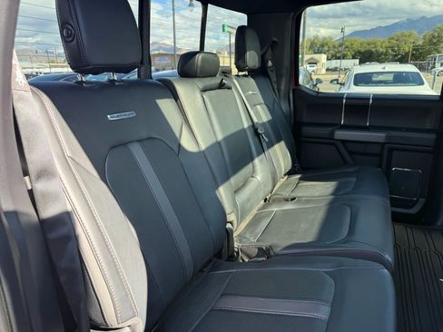 Used 2019 Ford F150 Platinum w/ Equipment Group 701A Luxury image 29