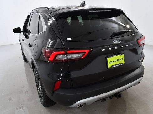 New 2026 Ford Escape SE w/ Class II Trailer Tow Package image 14