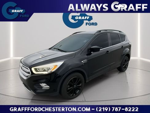 Used 2018 Ford Escape SEL image 1