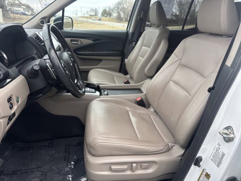 Used 2020 Honda Ridgeline RTL-E image 4