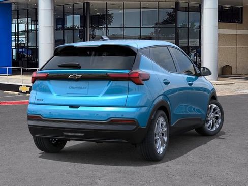 New 2027 Chevrolet Bolt LT w/ Comfort Package FWD image 4