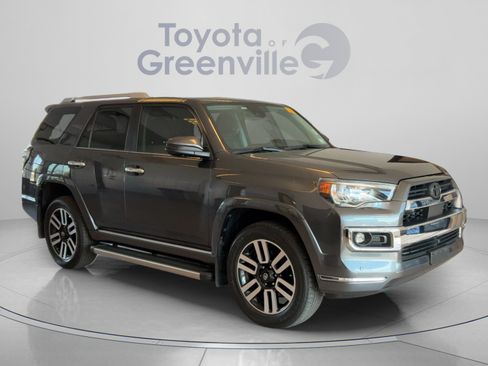 Used 2022 Toyota 4Runner Limited AWD/4WD image 8