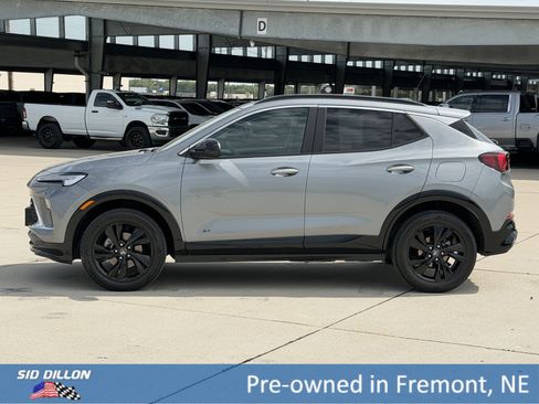 Certified 2025 Buick Encore GX Sport Touring w/ Advanced Technology Package AWD/4WD image 8