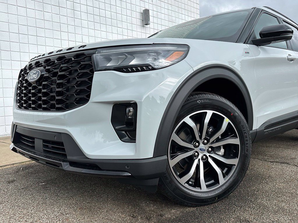 New 2027 Ford Explorer ST-Line w/ Premium Package AWD/4WD image 31