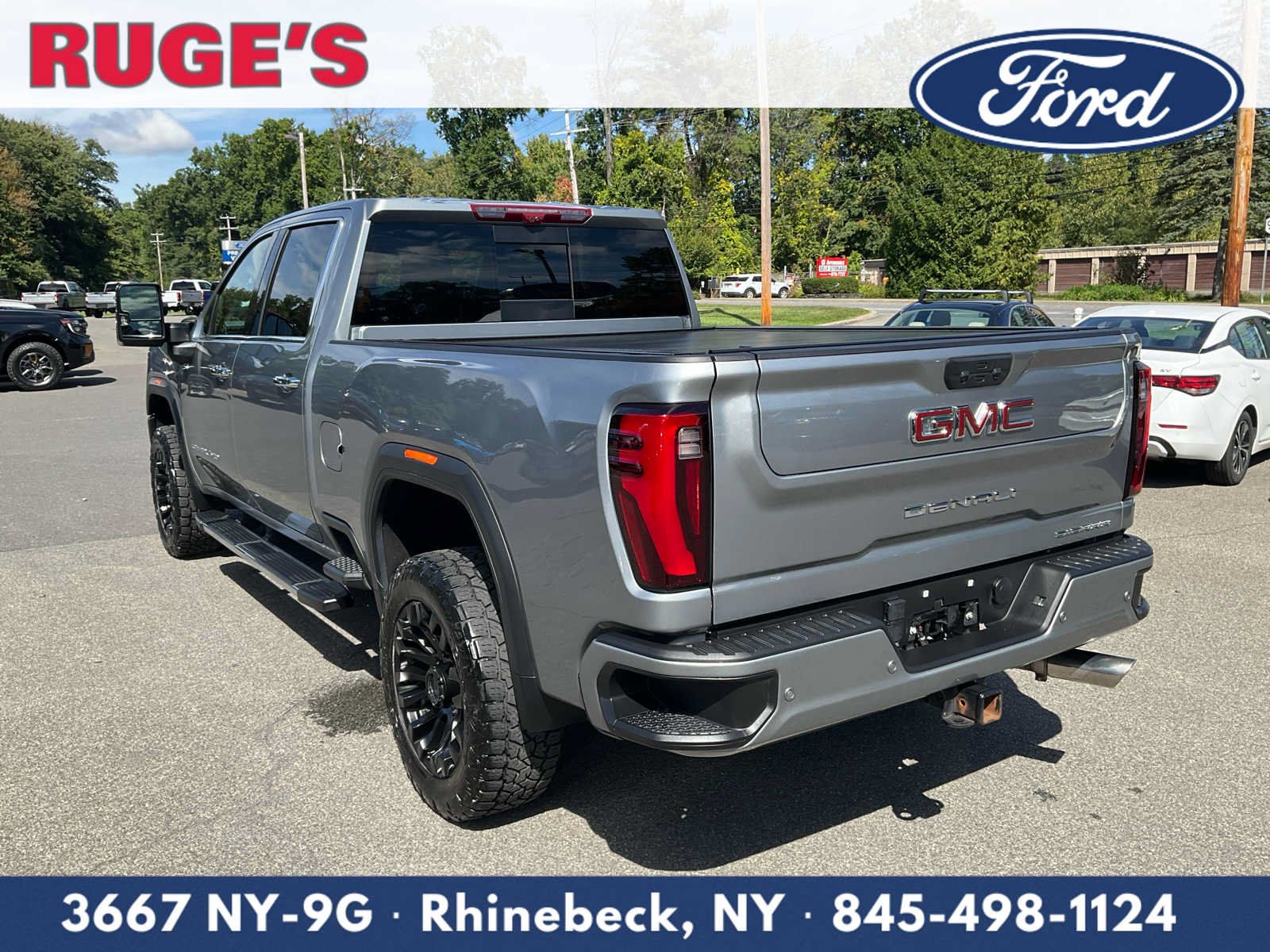 Used 2024 GMC Sierra 2500 Denali w/ Denali Reserve Package AWD/4WD image 6