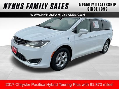 Used 2017 Chrysler Pacifica Touring Plus