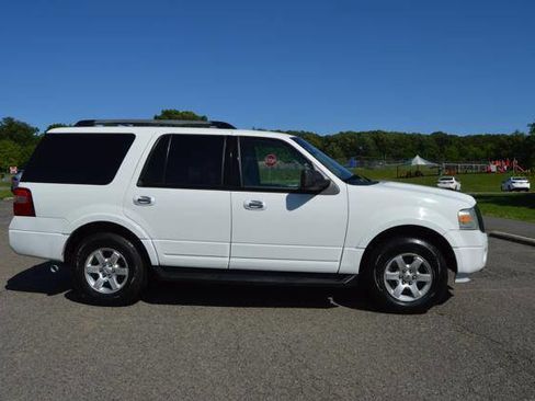 Used 2010 Ford Expedition XLT AWD/4WD image 58