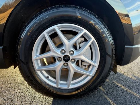 Used 2023 Ford Edge SEL image 26