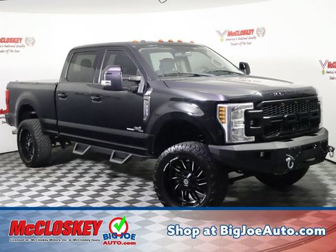 Used 2019 Ford F250 XLT w/ XLT Premium Package AWD/4WD image 1