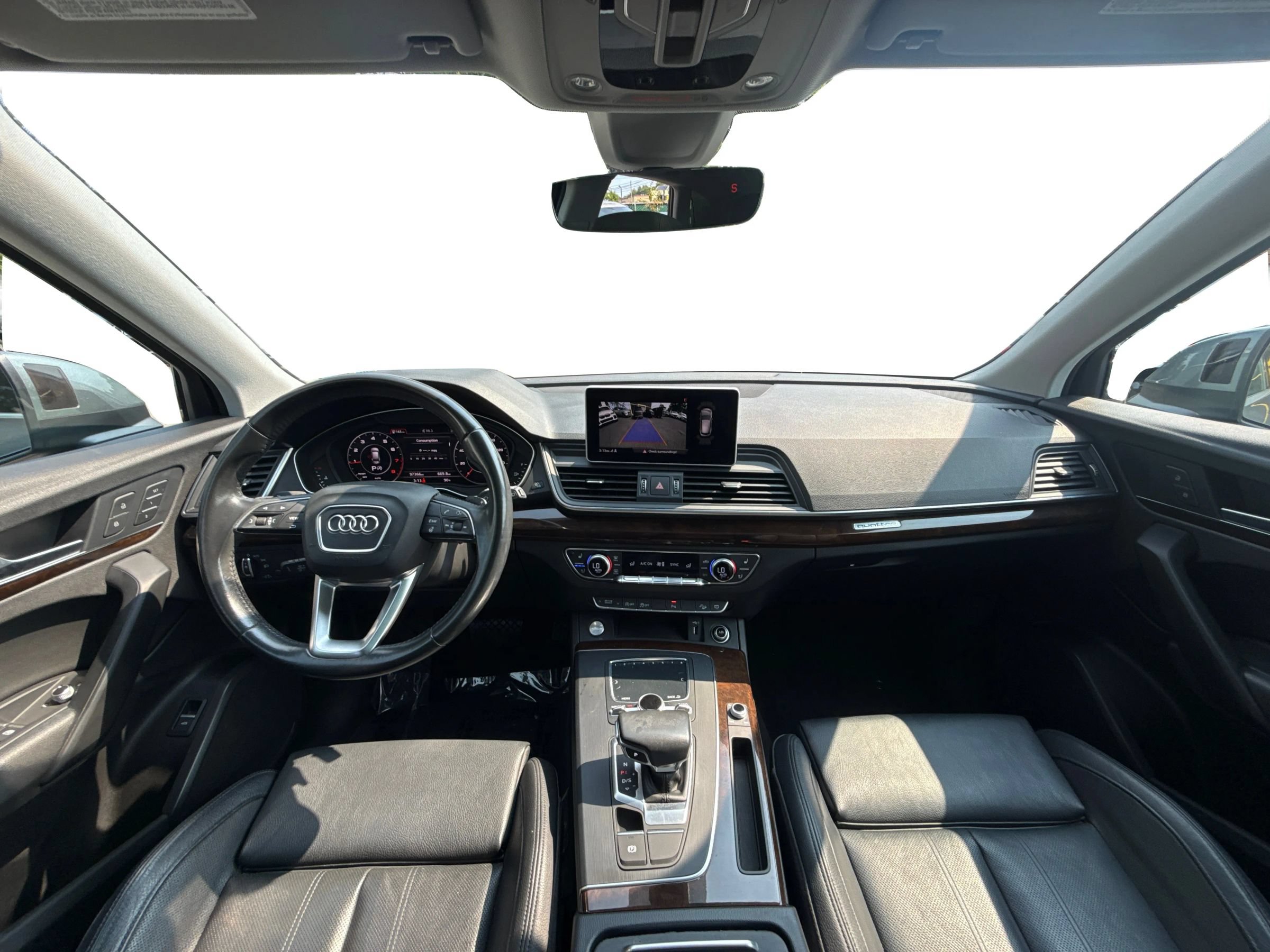 Used 2018 Audi Q5 2.0T Premium Plus w/ Premium Plus Package AWD/4WD image 11