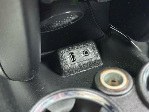 Used 2013 MINI Cooper Coupe S image 38