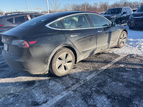 Used 2019 Tesla Model 3 Standard Range Plus image 7