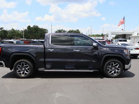 Certified 2023 GMC Sierra 1500 SLT w/ SLT Premium Package AWD/4WD image 10