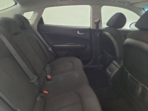 Used 2018 Kia Optima LX w/ 17" Alloy Wheels Package image 19