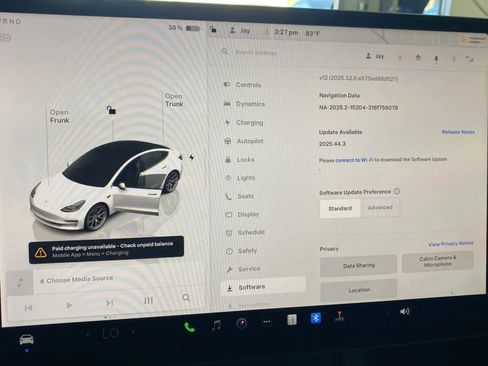 Used 2023 Tesla Model 3 Standard Range image 14