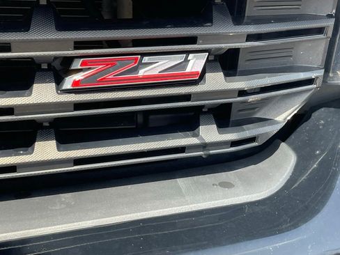 Certified 2021 Chevrolet Silverado 1500 LT Trail Boss w/ Convenience Package II image 9