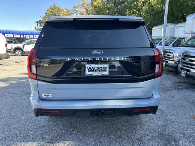 Certified 2026 Ford Expedition Max Active AWD/4WD image 5