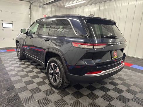 Used 2022 Jeep Grand Cherokee Limited 4xe AWD/4WD image 6