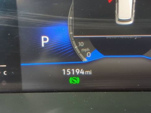 Certified 2023 Volkswagen Jetta SE FWD image 30